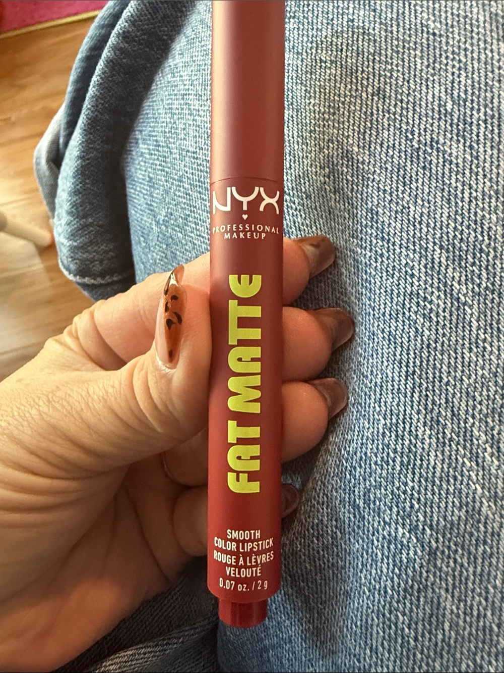 NYX Fat Matte Smooth Color Lipstick - Scarlet Snuggles